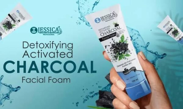 Charcoal Detox Face Wash – Bright & Healthy Skin